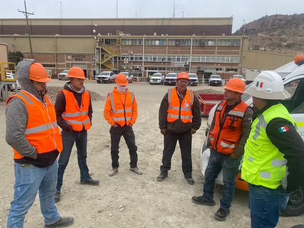 REHABILITACIÓN Y CONSTRUCCIÓN DE OFICINAS OPERATIVAS DENTRO DE COMPLEJO METALÚRGICO EN MINA A TAJO ABIERTO