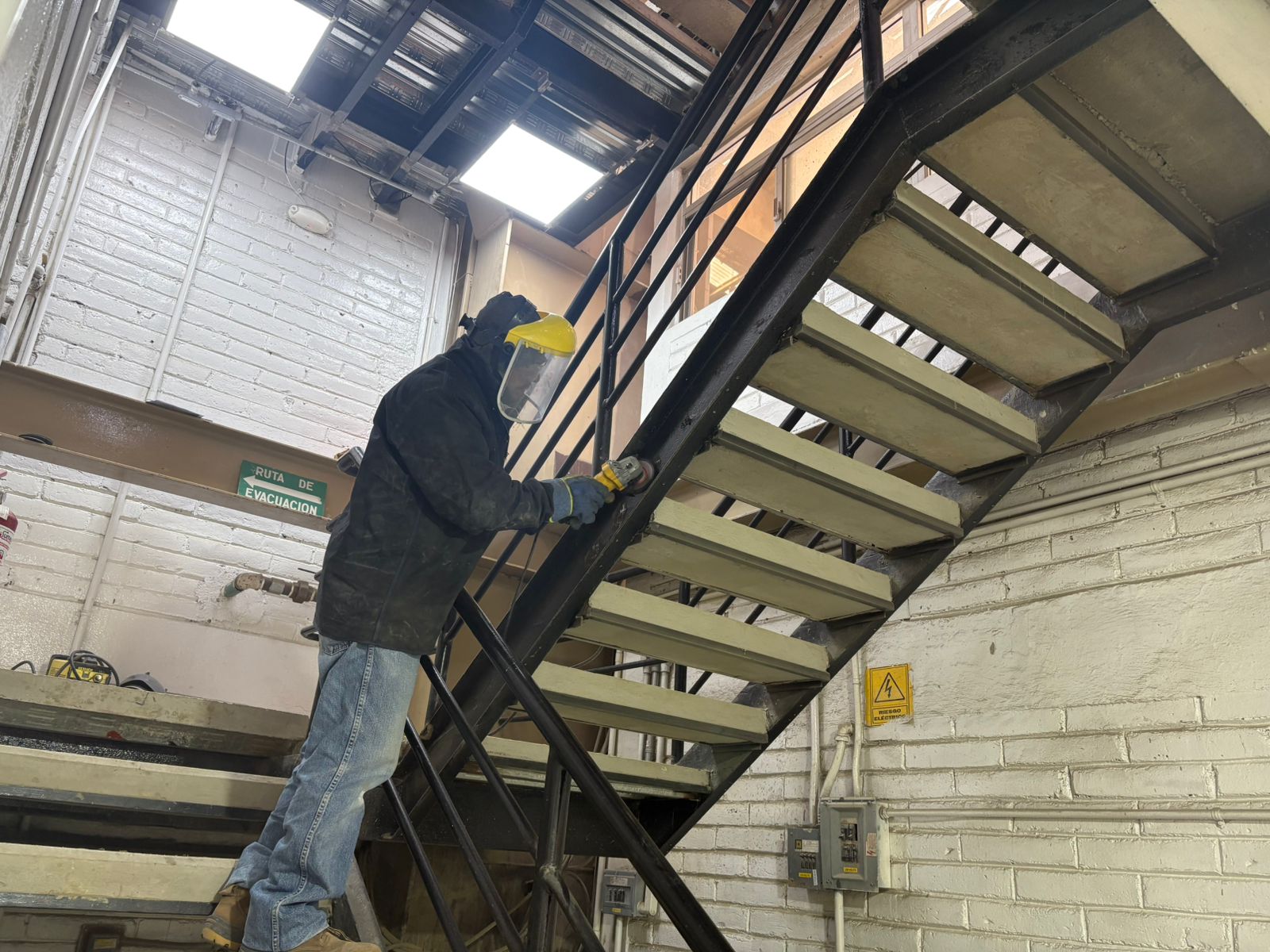 Oficinas Mina Nacozari 8