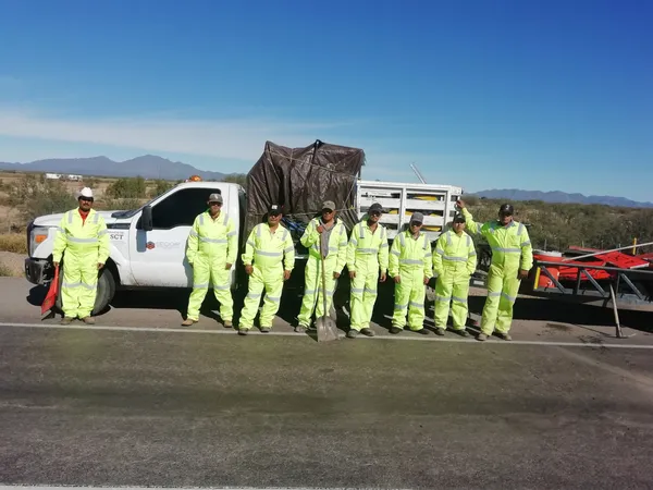 Conservación Rutinaria De Carreteras En Distintos Tramos Del Estado De Sonora