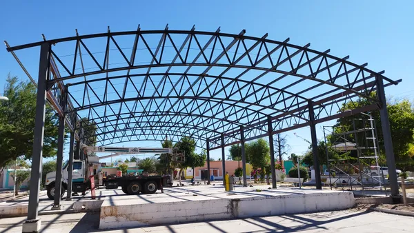 Construcción De Tejaban Curvo